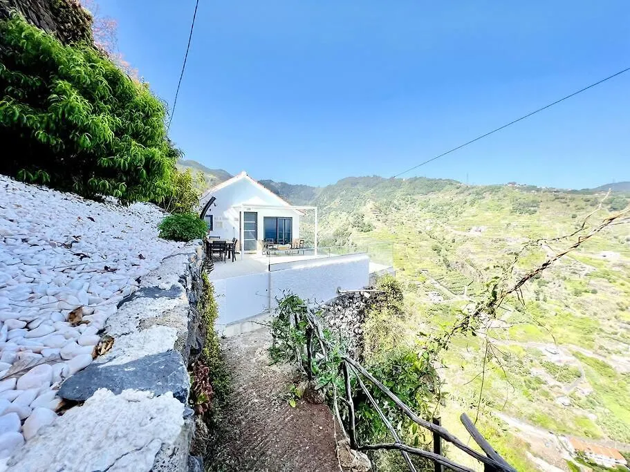 Mar A Vista By Your Madeira Rentals Ponta do Sol  Portugal